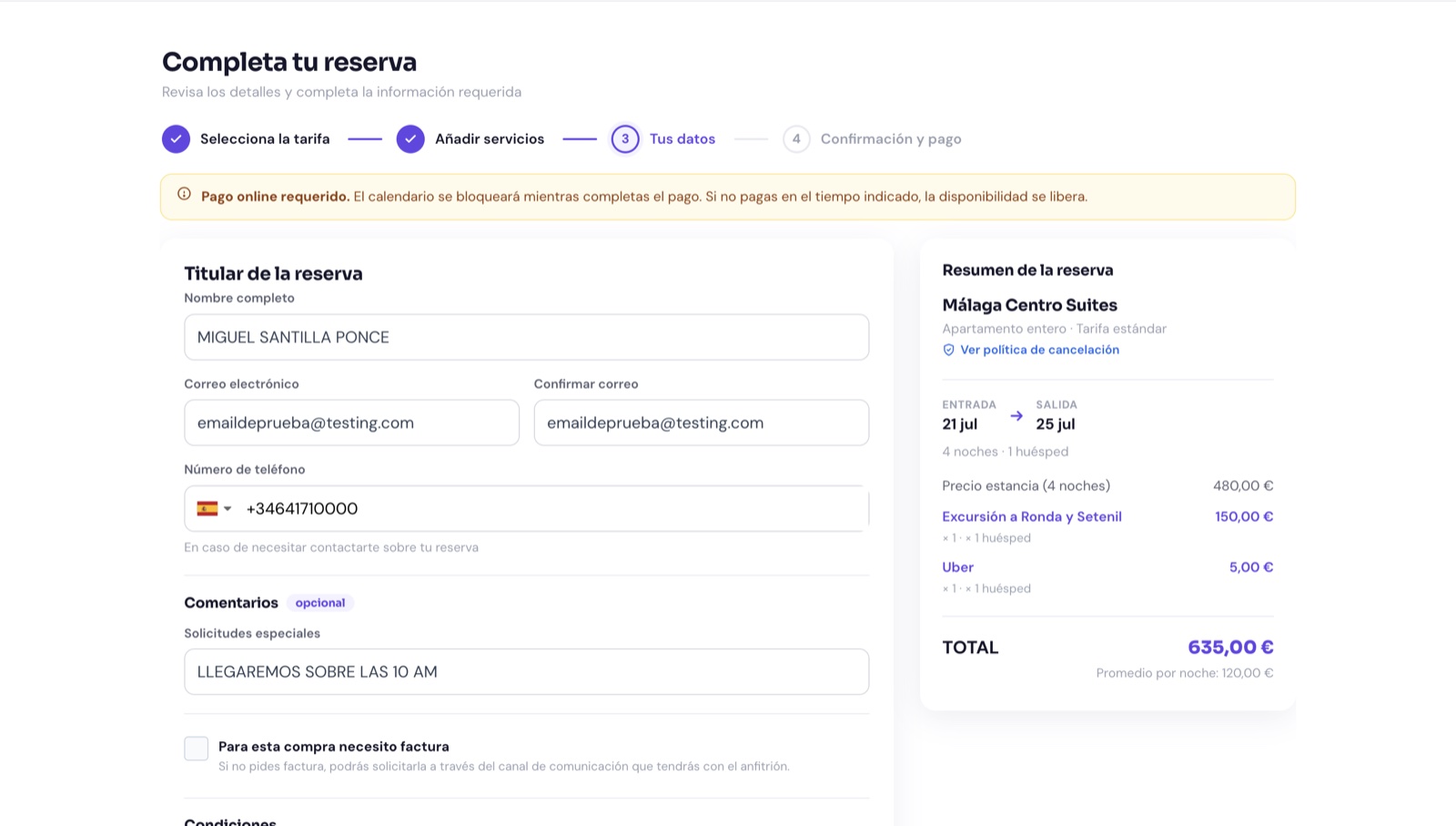 Form with the guest's details